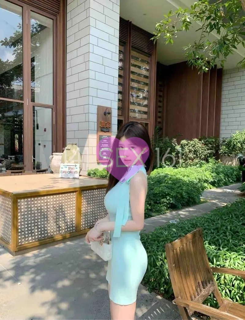 婴儿