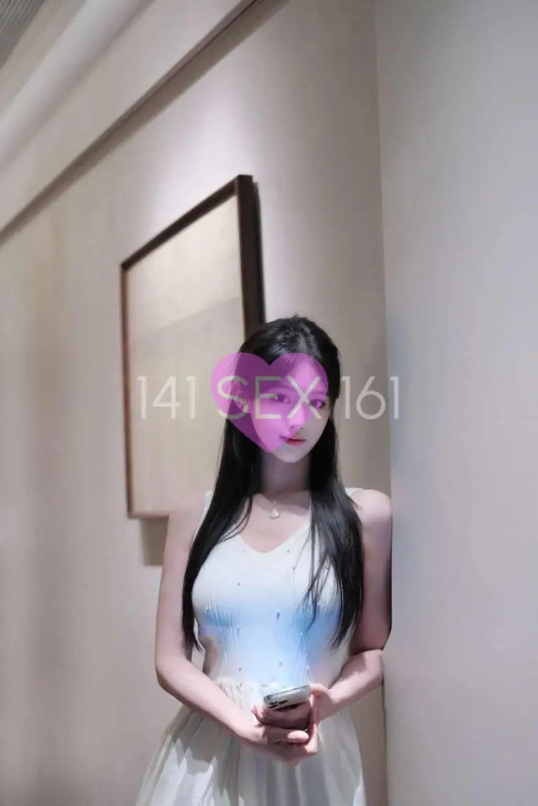 宁岩, 年龄: 20, 身高: 167
