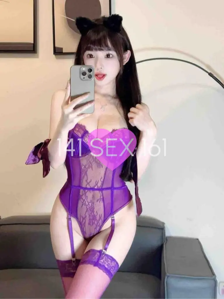 尼舒, 年龄: 35, 身高: 180