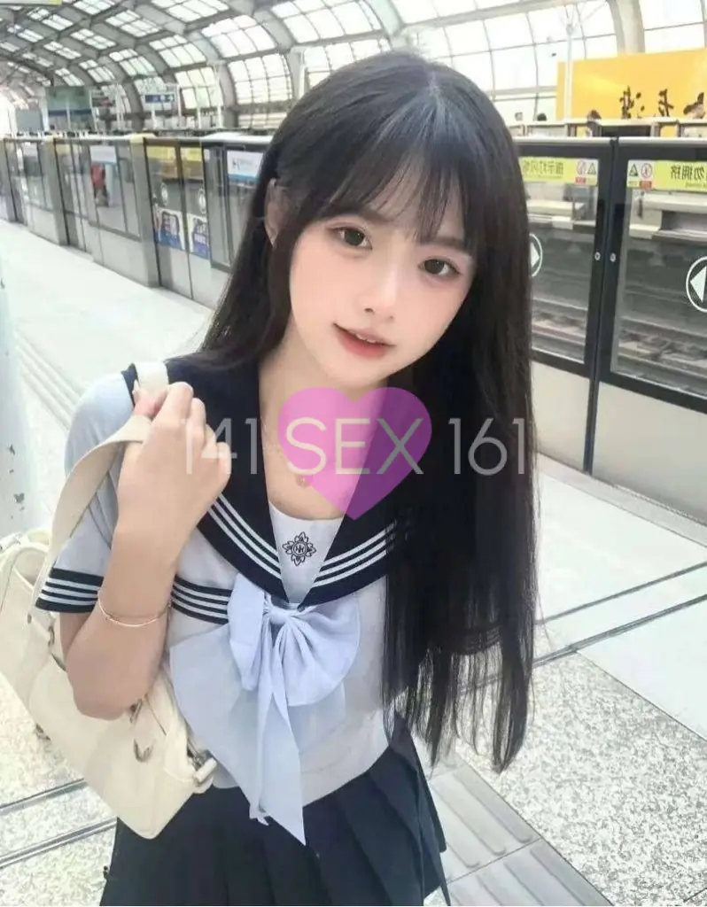 婴儿, 年龄: 18, 身高: 168 厘米, 三围: 33-24-34