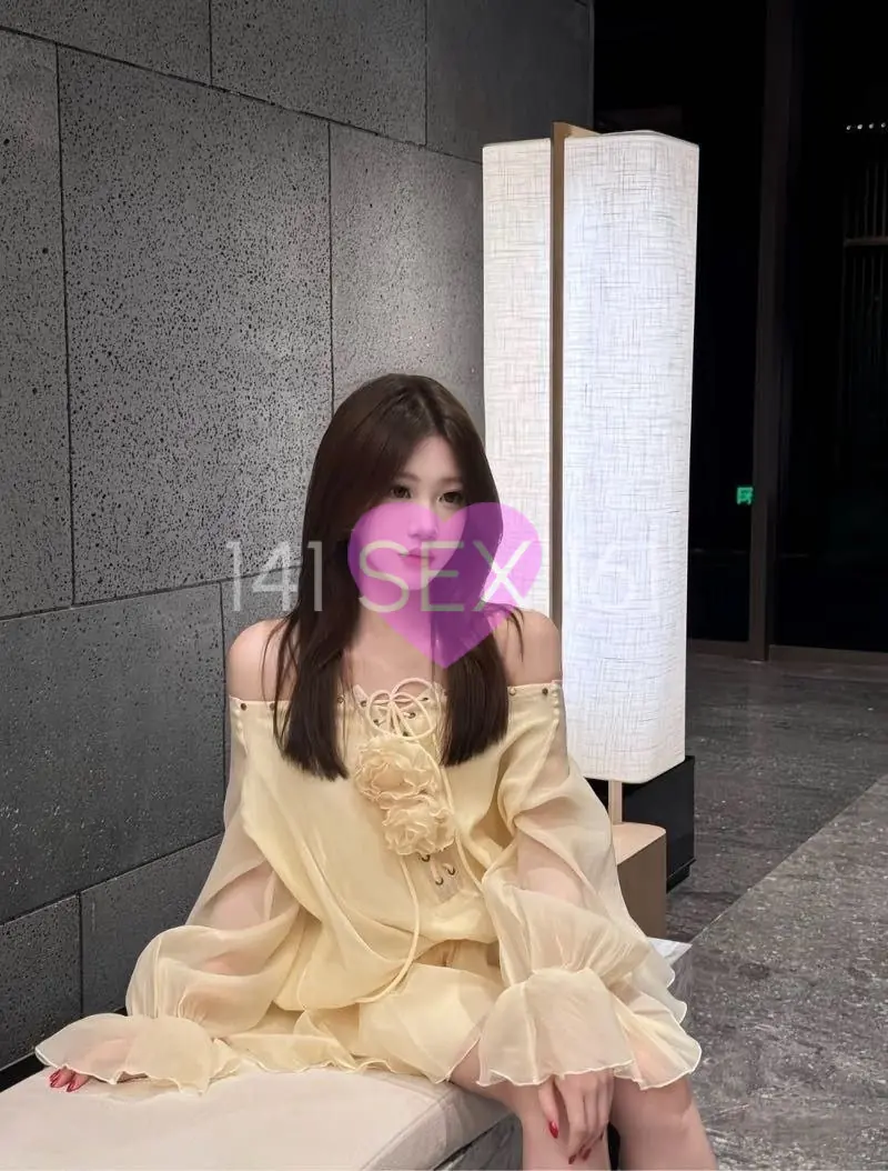 婴儿