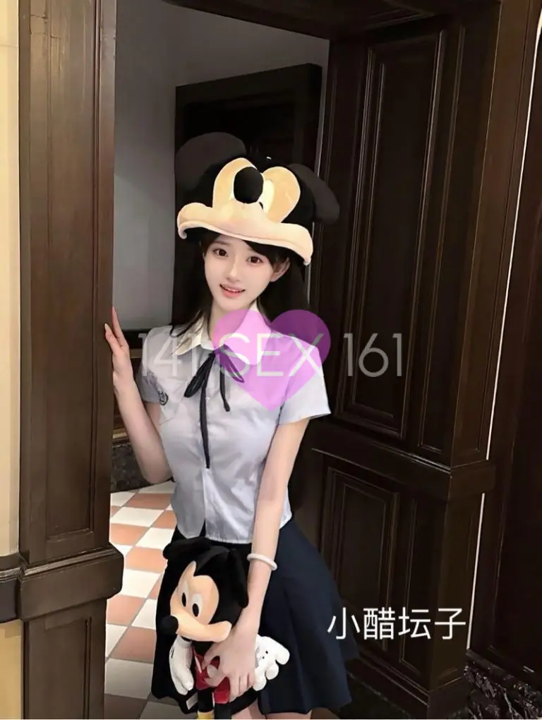 qixi, 年龄: 20, 身高: 170