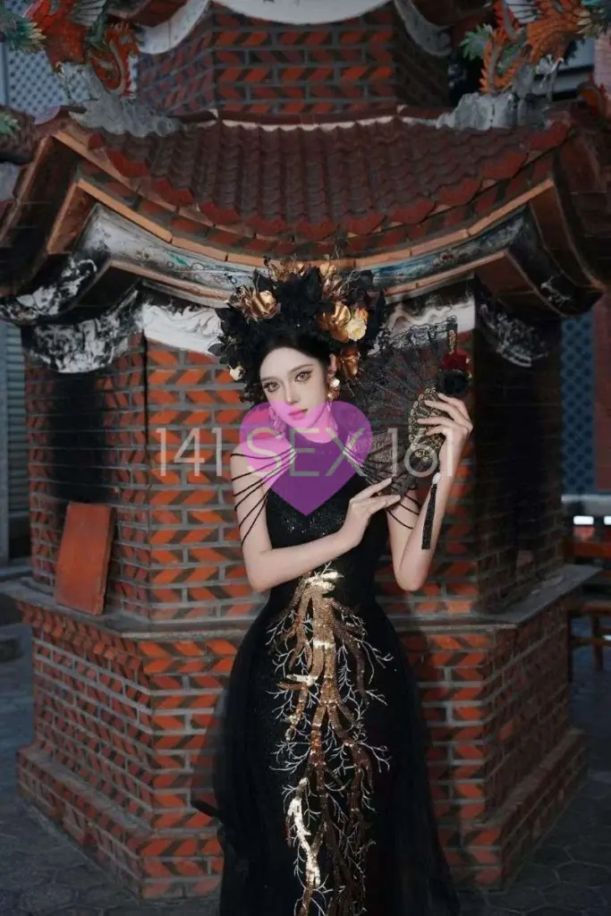 婴儿, 年龄: 20, 身高: 180 厘米, 三围: 33-24-35