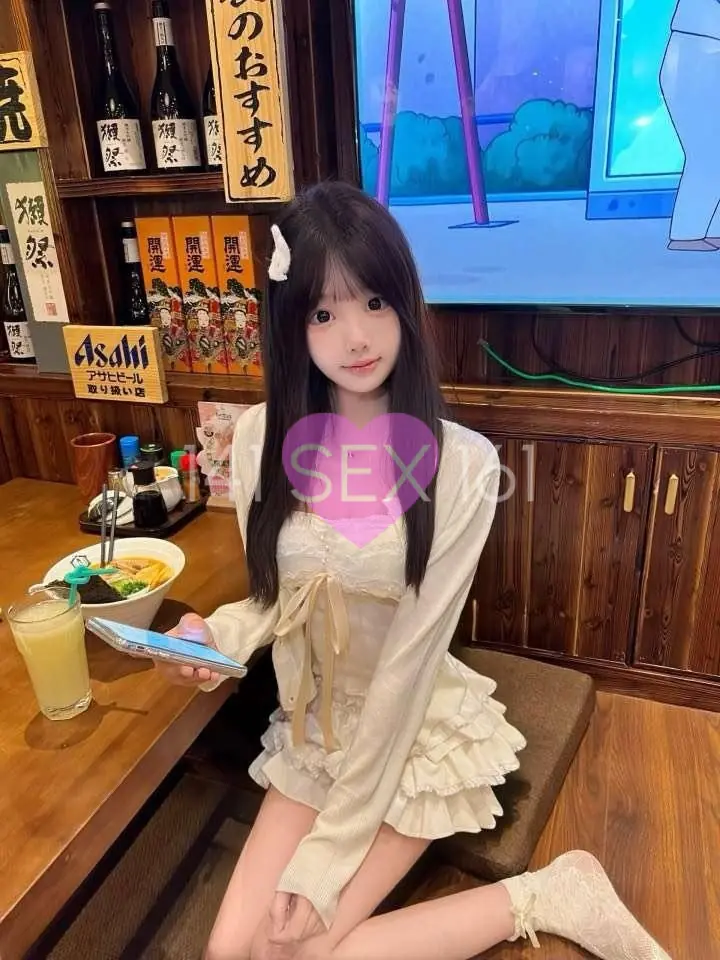舒筋, 年龄: 20, 身高: 173