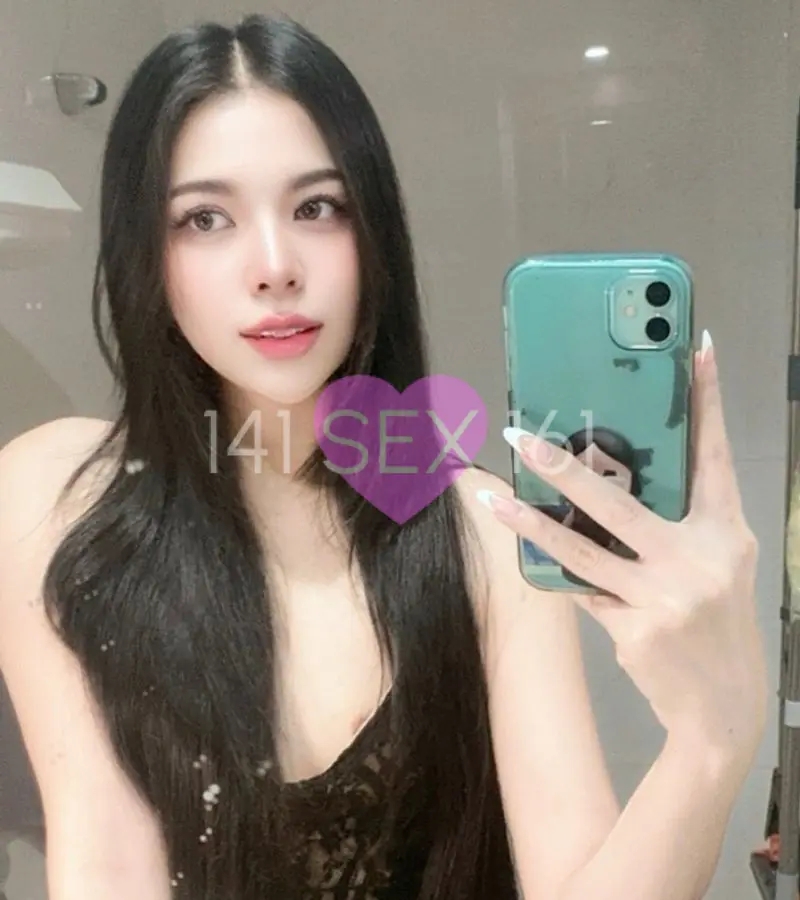Ss, Age: 25, Height: 160 cm, Parameters: 34-24-34