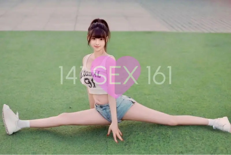 xiyan, Age: 19, Height: 161 cm, Parameters: 34-24-35