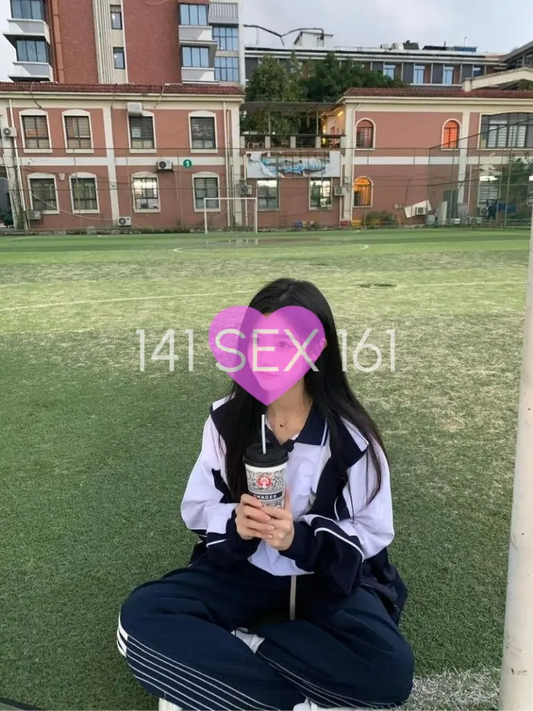 婴儿, 年龄: 19, 身高: 165