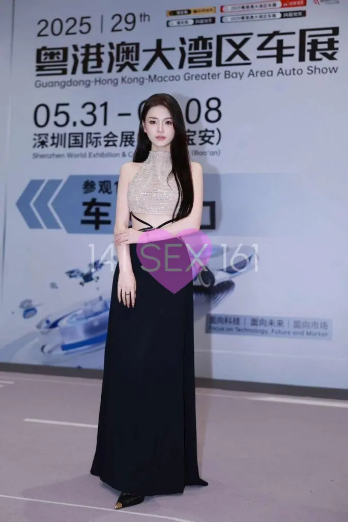 xueying, 年龄: 22, 身高: 174 厘米, 三围: 34-24-35
