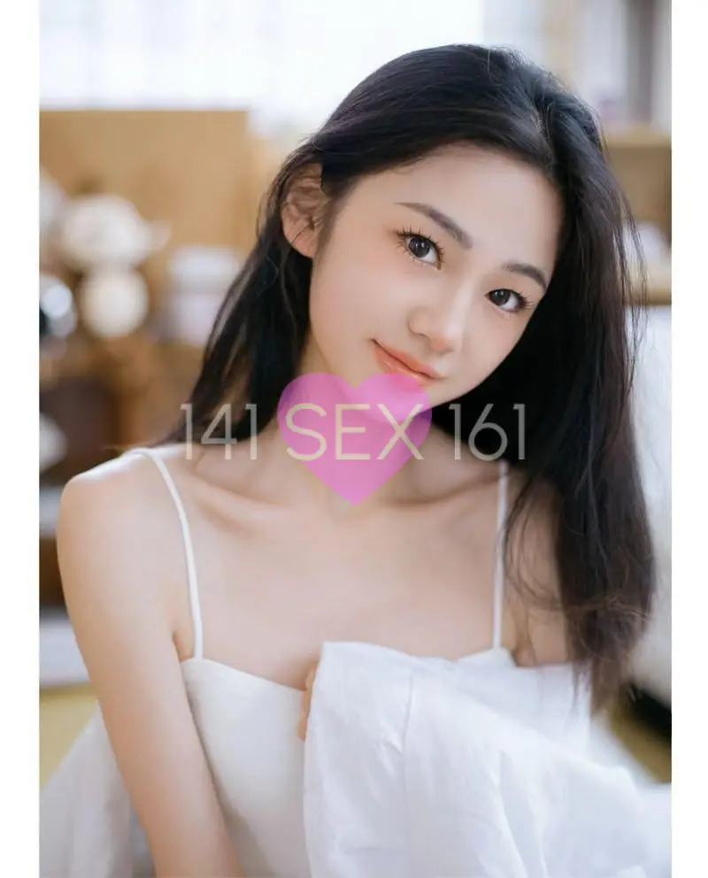 xueyou, Age: 18, Height: 164 cm, Parameters: 32-22-33