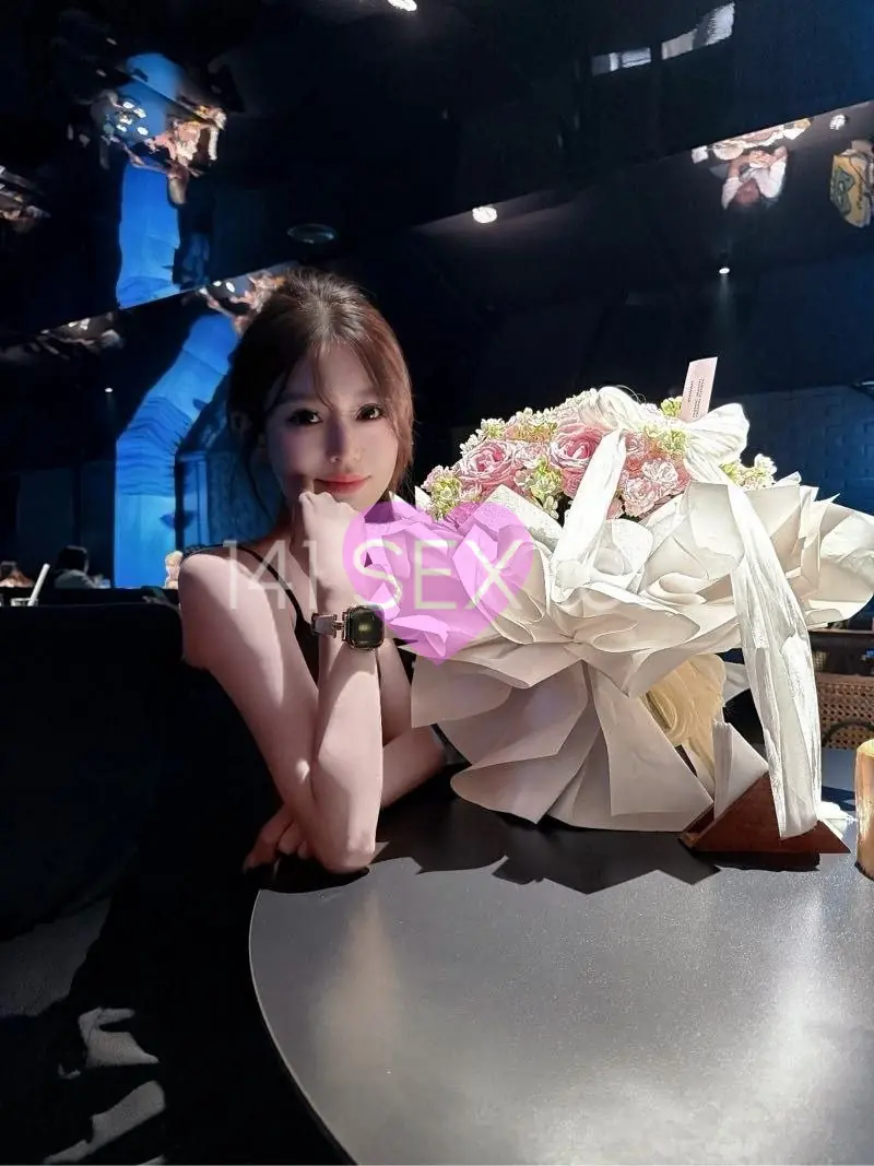 婴儿