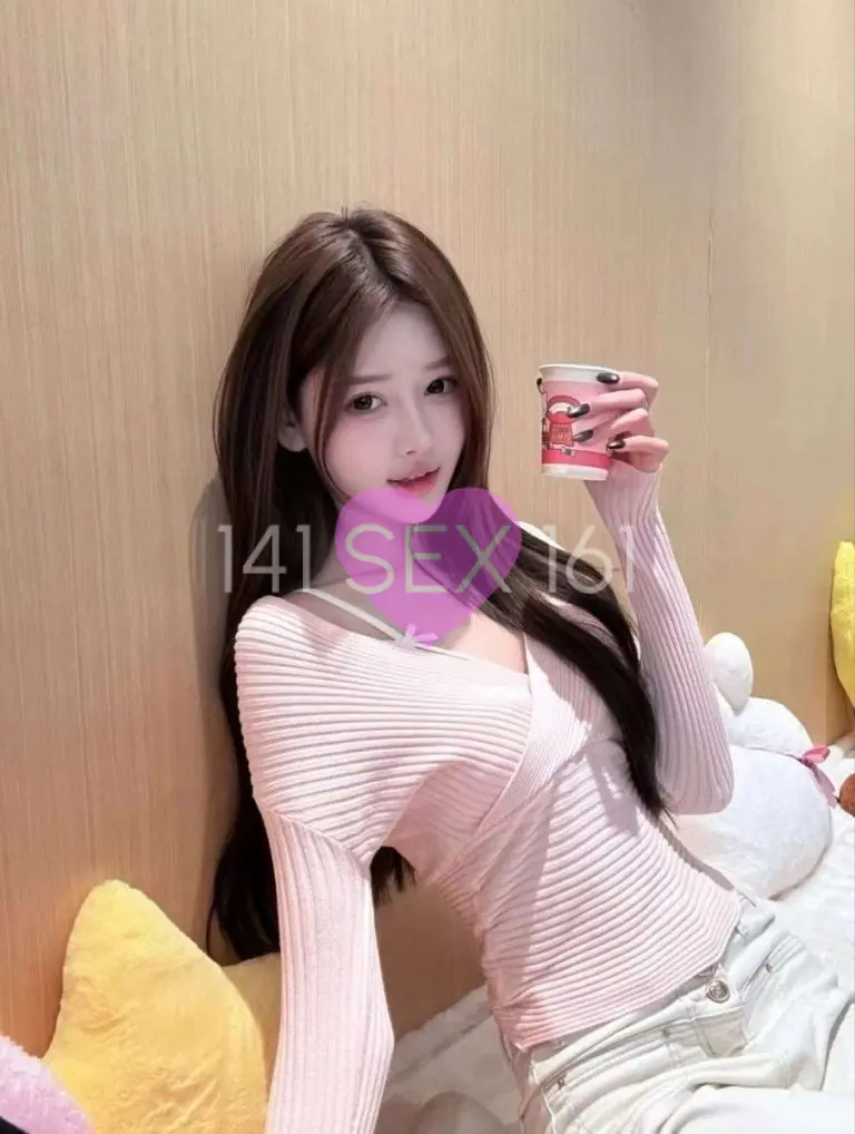 婴儿, 年龄: 20, 身高: 172