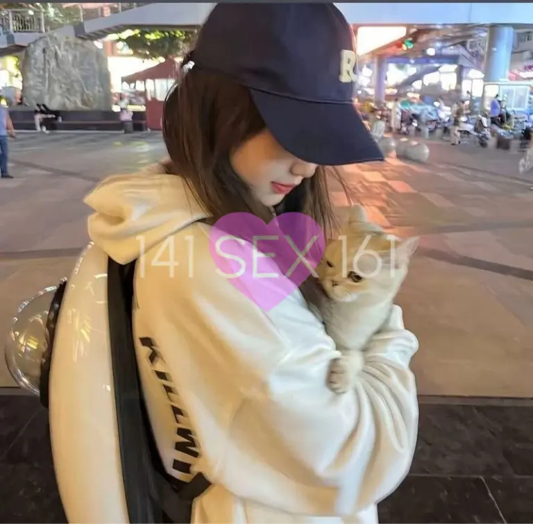 婴儿, 年龄: 19, 身高: 170