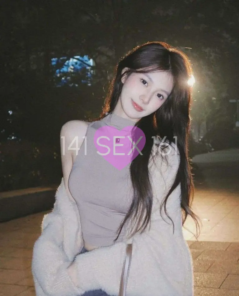 婴儿, 年龄: 20, 身高: 170