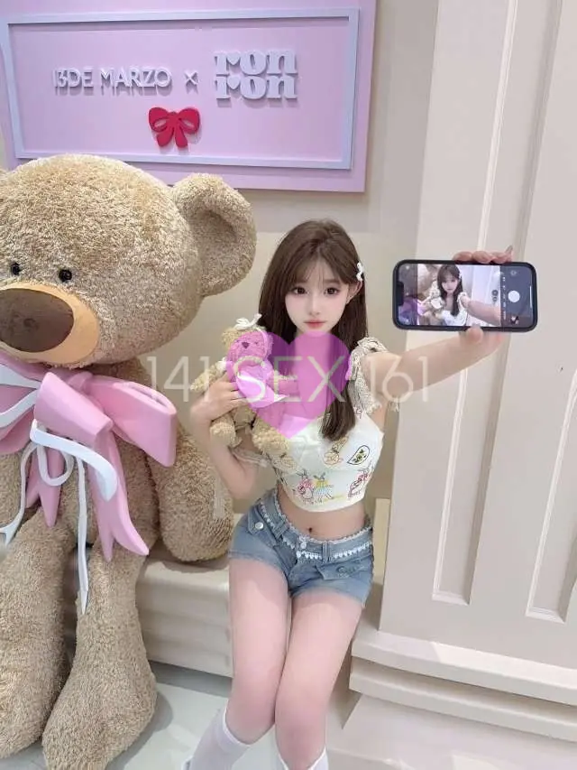 婴儿, 年龄: 18, 身高: 165