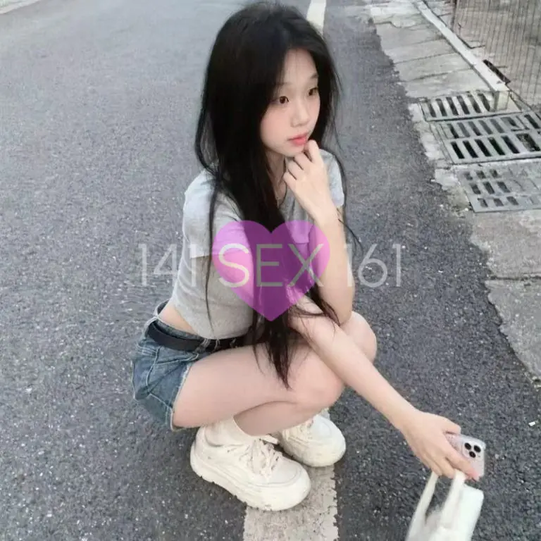 婴儿, 年龄: 18, 身高: 167