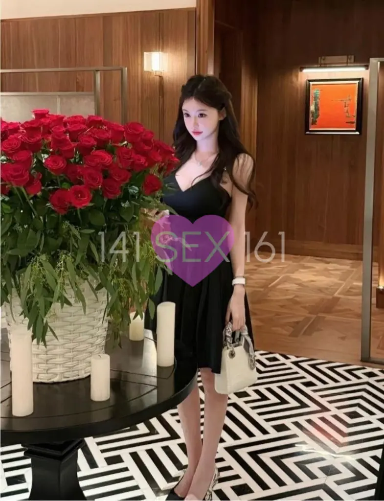 婴儿, 年龄: 19, 身高: 168 厘米, 三围: 34-24-35