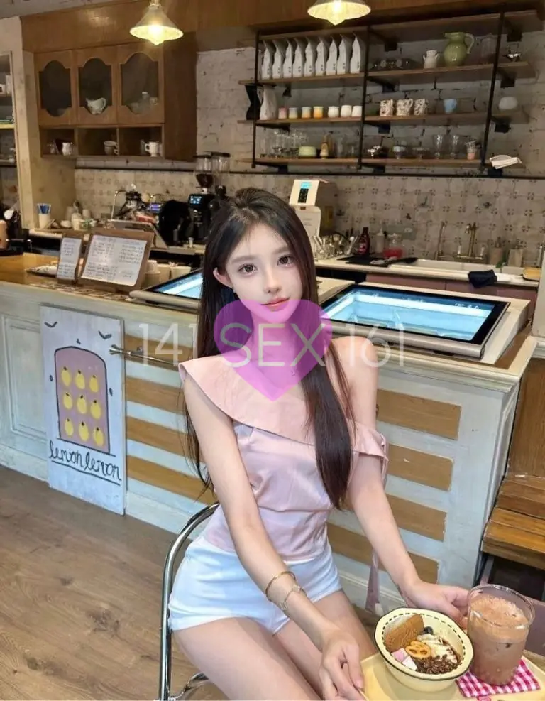 婴儿, 年龄: 19, 身高: 167
