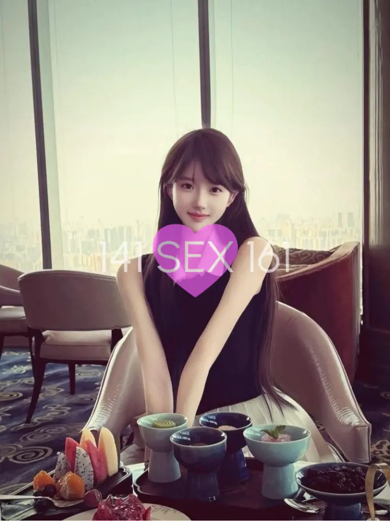 婴儿, 年龄: 18, 身高: 173