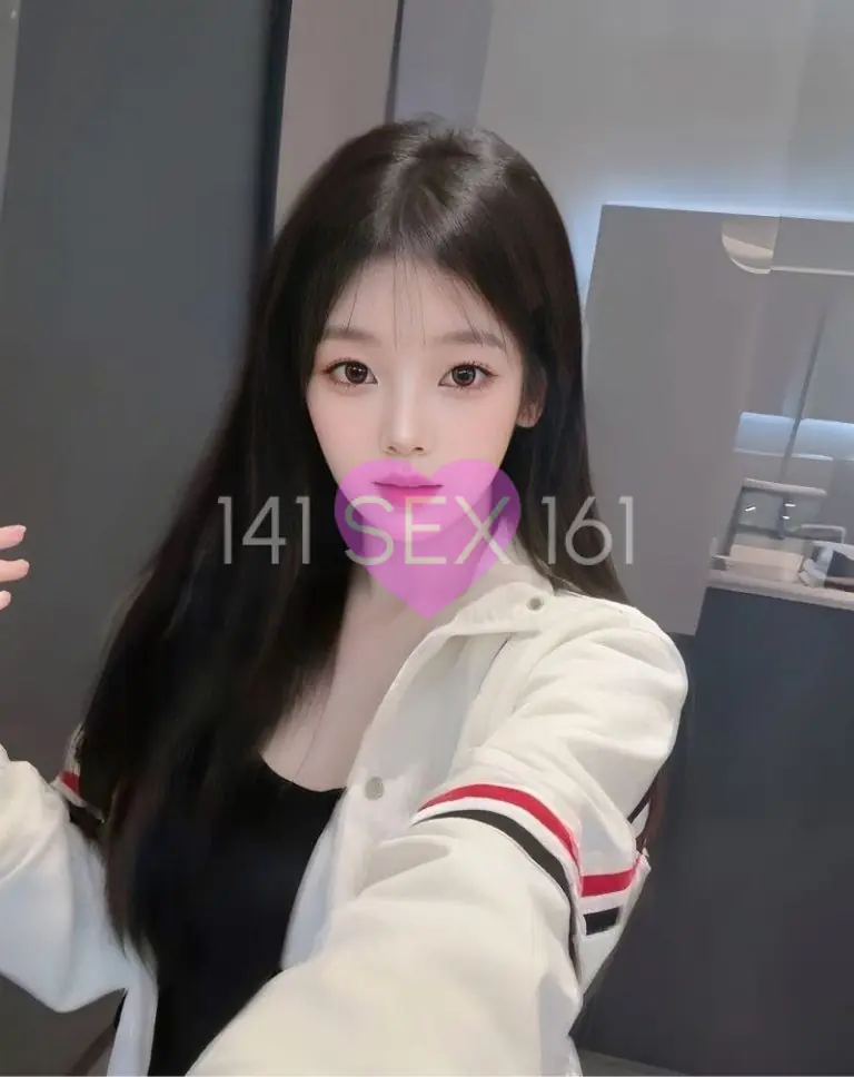 婴儿, 年龄: 18, 身高: 165