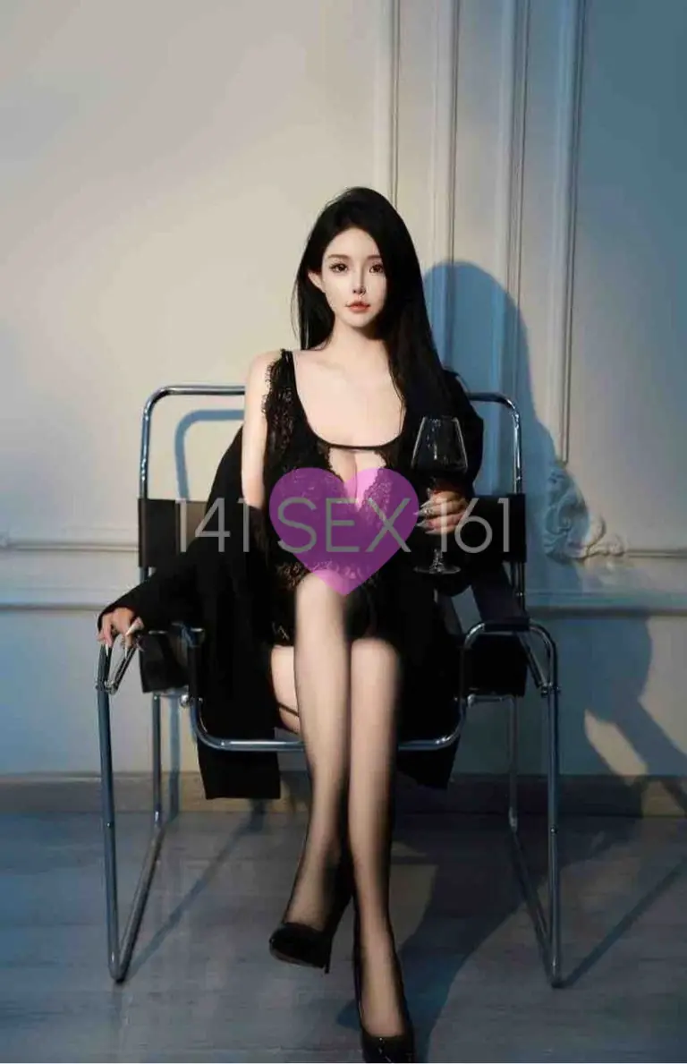 婴儿, 年龄: 20, 身高: 172