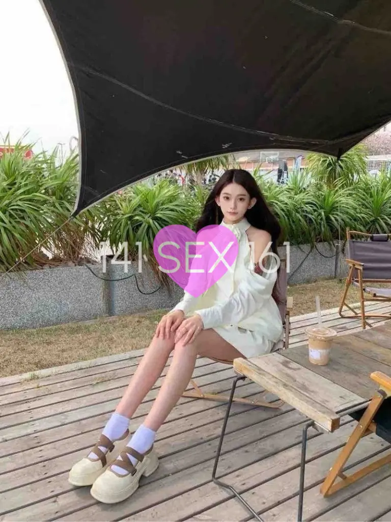 婴儿, 年龄: 22, 身高: 172