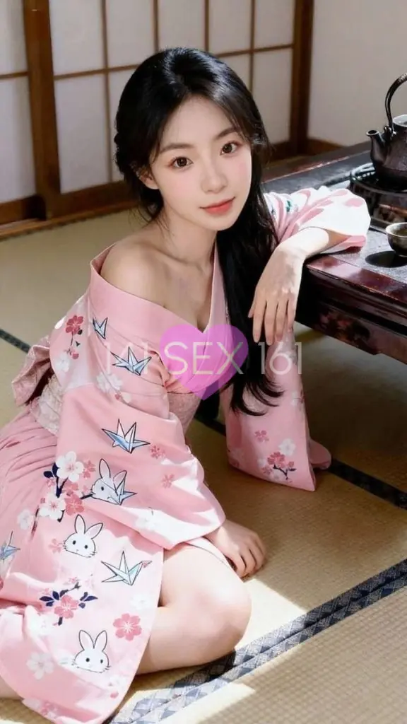 baby, Age: 20, Height: 168 cm, Parameters: 33-24-35
