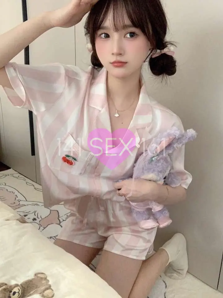婴儿, 年龄: 19, 身高: 171 厘米, 三围: 34-24-35