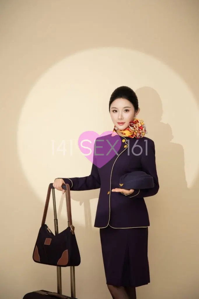 婴儿, 年龄: 24, 身高: 170 厘米, 三围: 34-24-34
