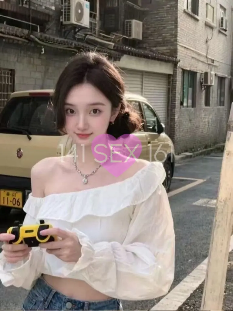 婴儿, 年龄: 21, 身高: 172 厘米, 三围: 32-24-34
