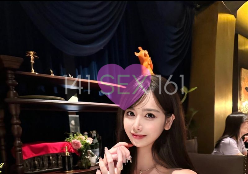 Anna, Age: 23, Height: 162 cm, Parameters: 32B-24-34