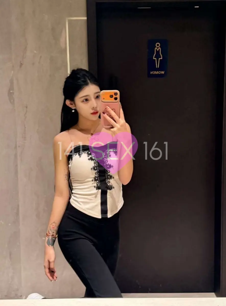 婴儿
