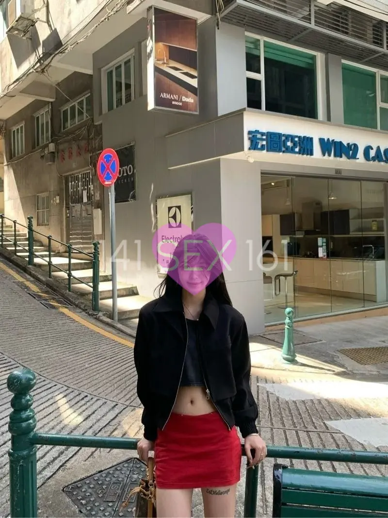 婴儿