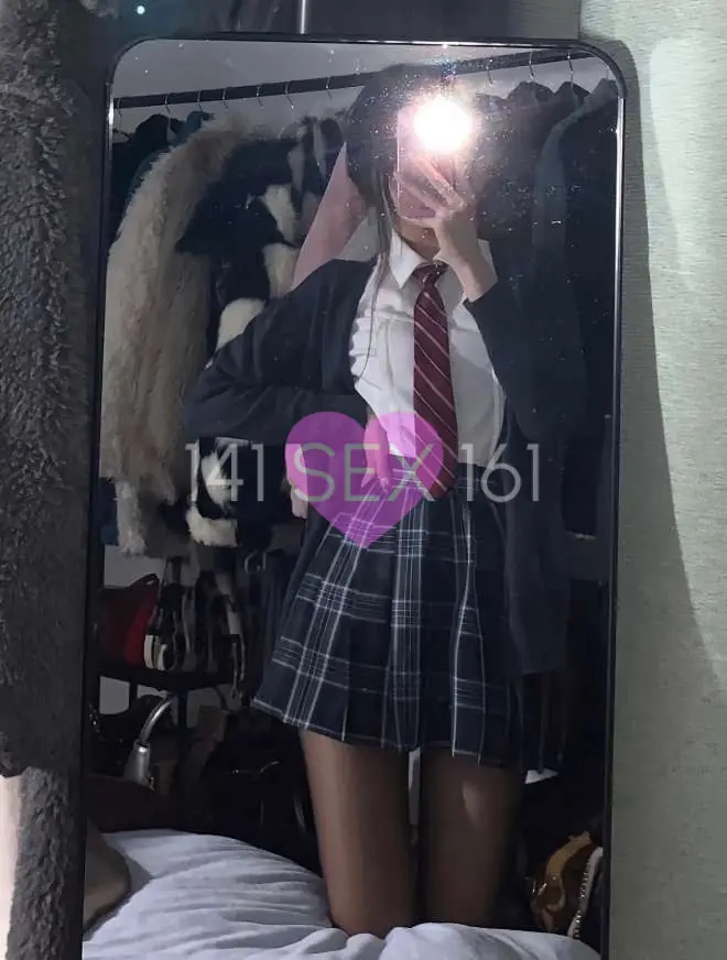 婴儿