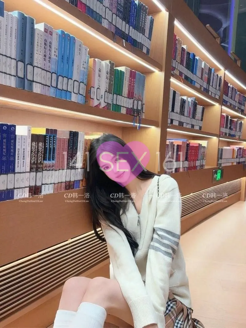 婴儿