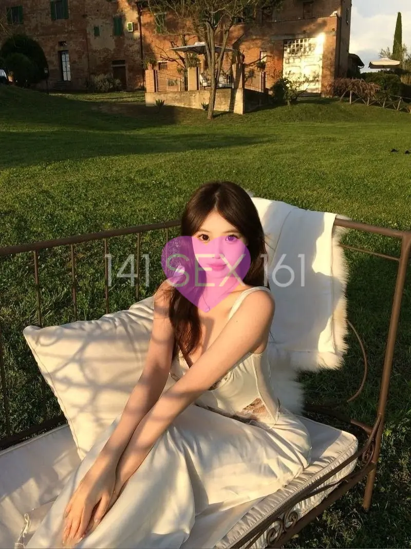 婴儿