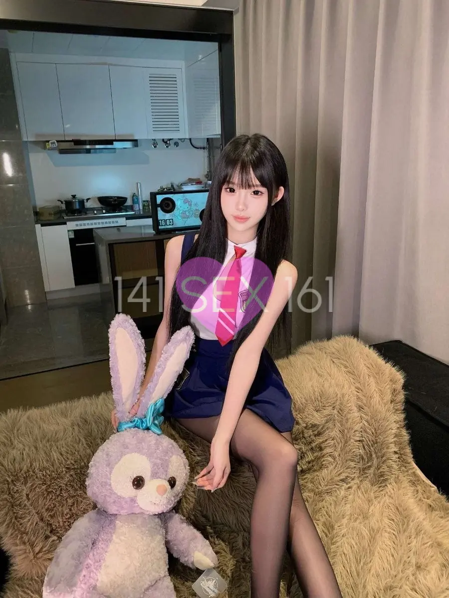 婴儿
