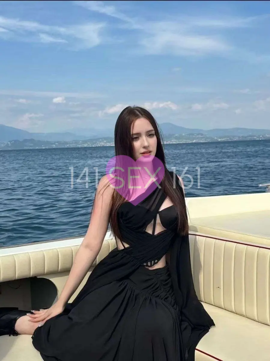 婴儿