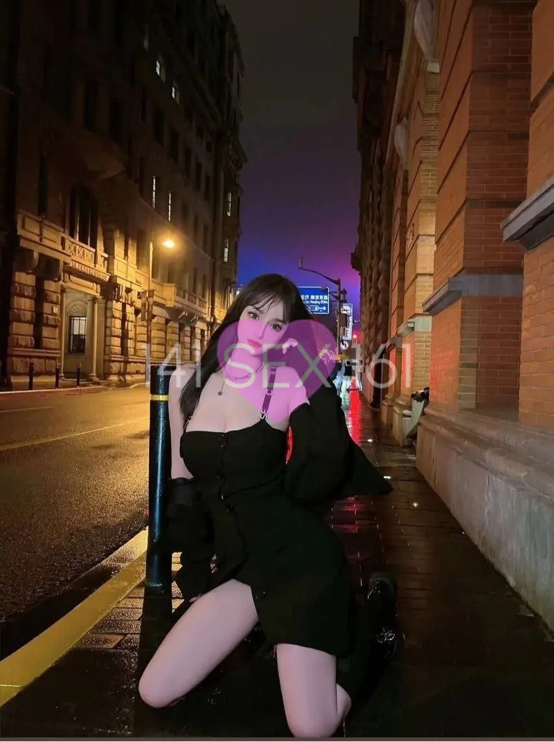 婴儿