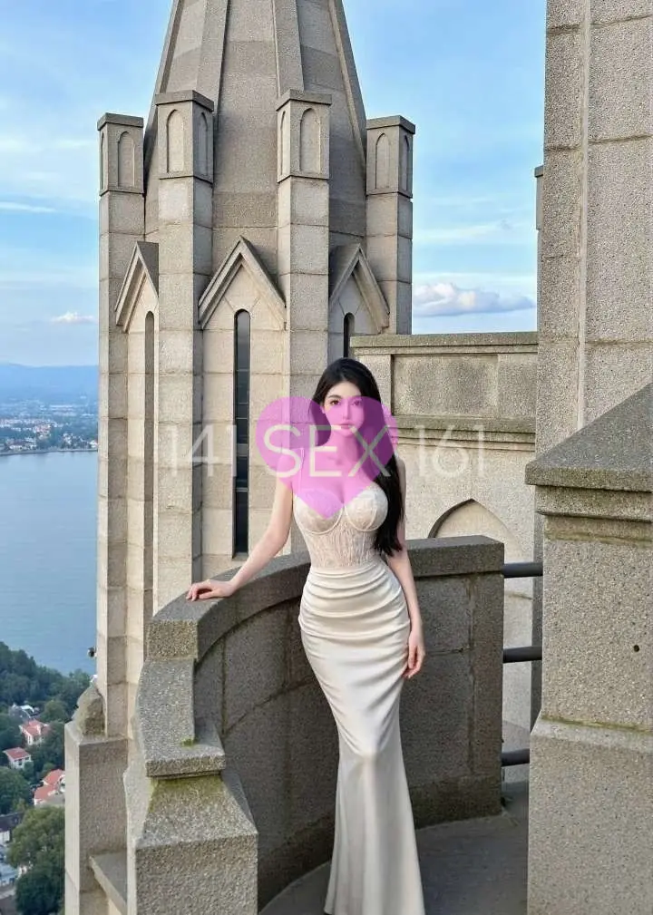 婴儿