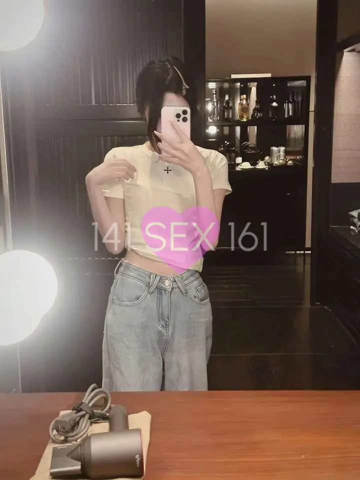 婴儿