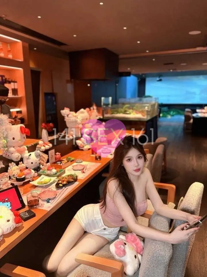 婴儿