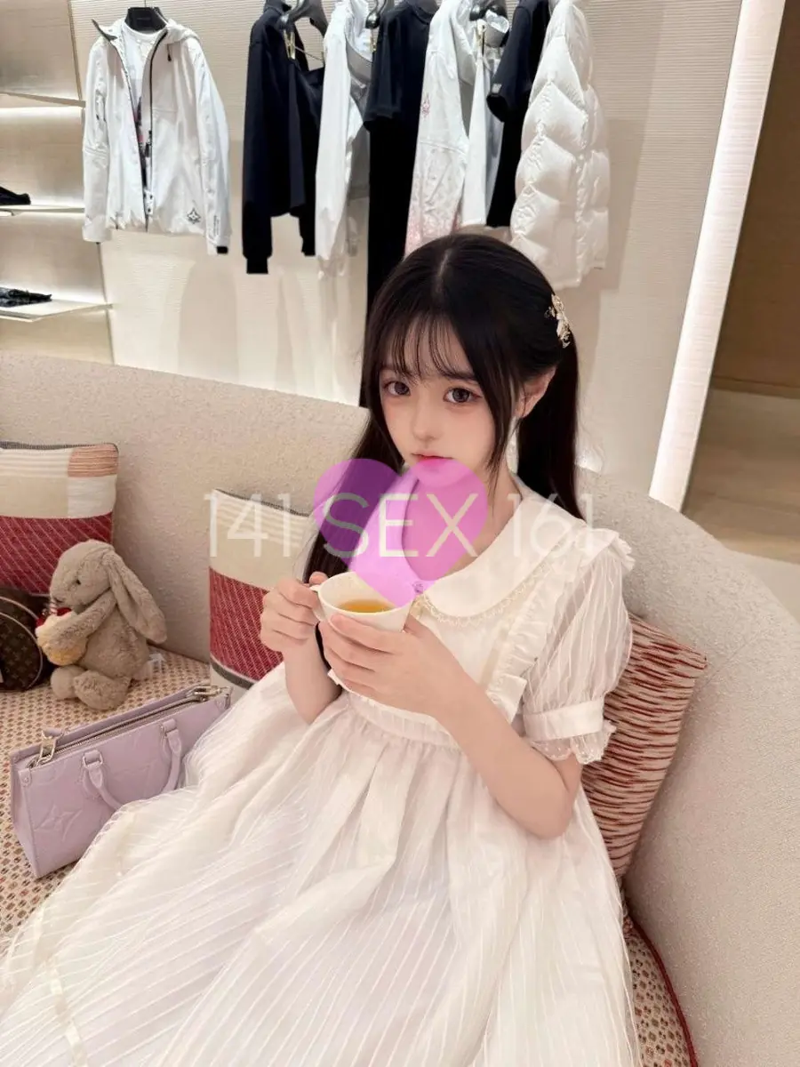 婴儿