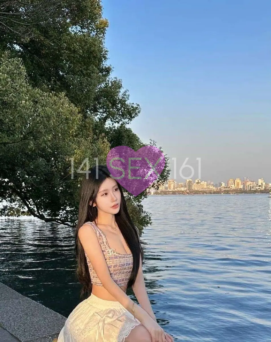 婴儿