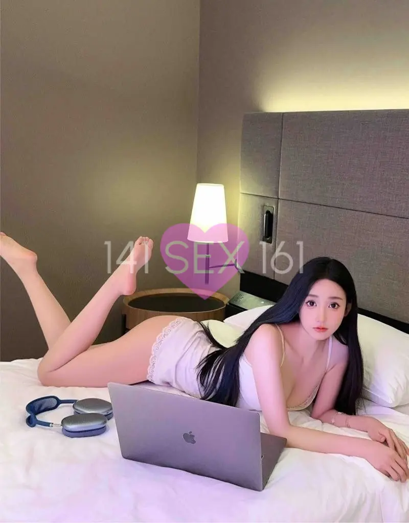 婴儿