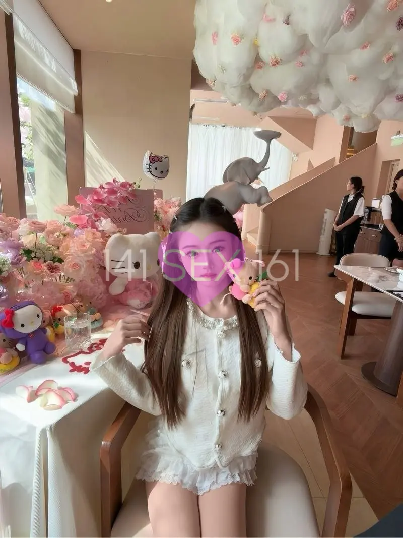 婴儿