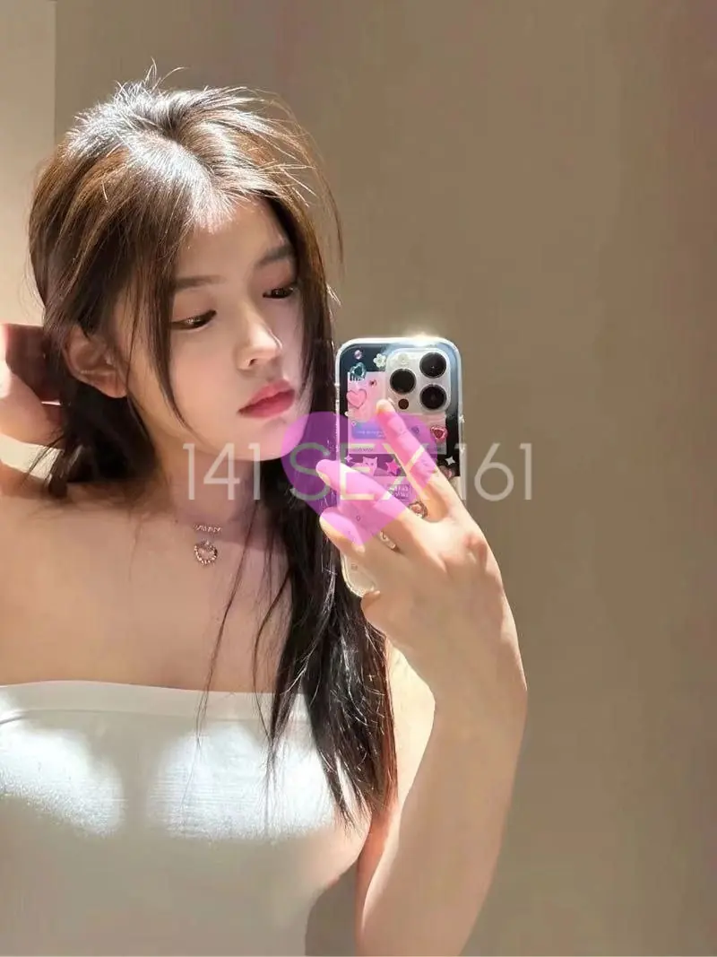 婴儿