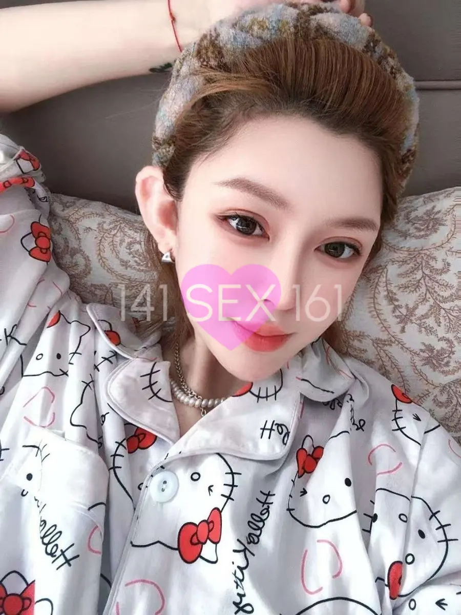 婴儿