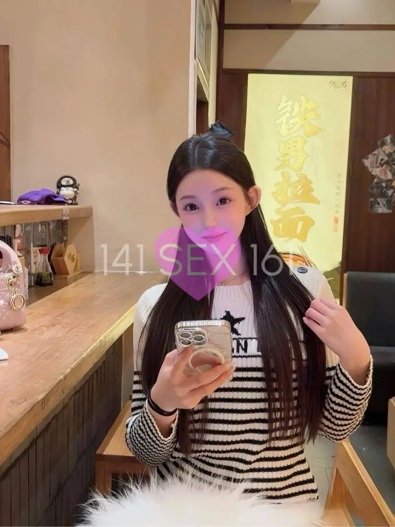 婴儿