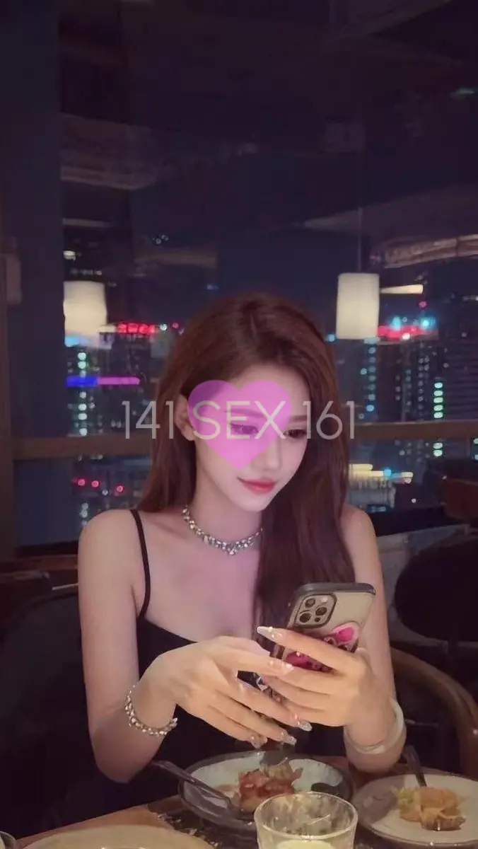 婴儿