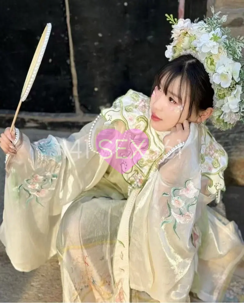 婴儿